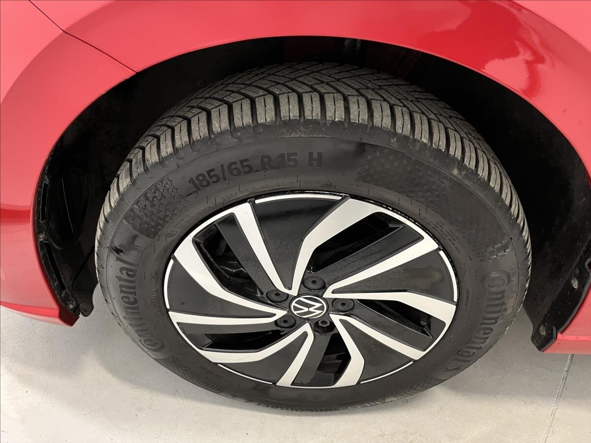 Volkswagen Polo Hatchback 999,0 85 kw