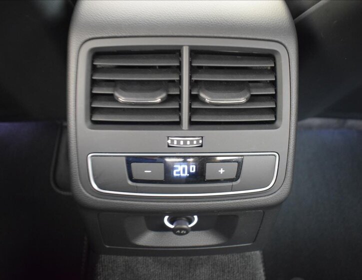 Audi A4 Sedan 2,0 l 140 kw