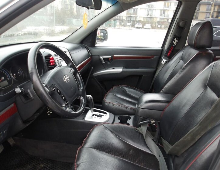 Hyundai Santa Fe SUV 2,2 l 114 kw