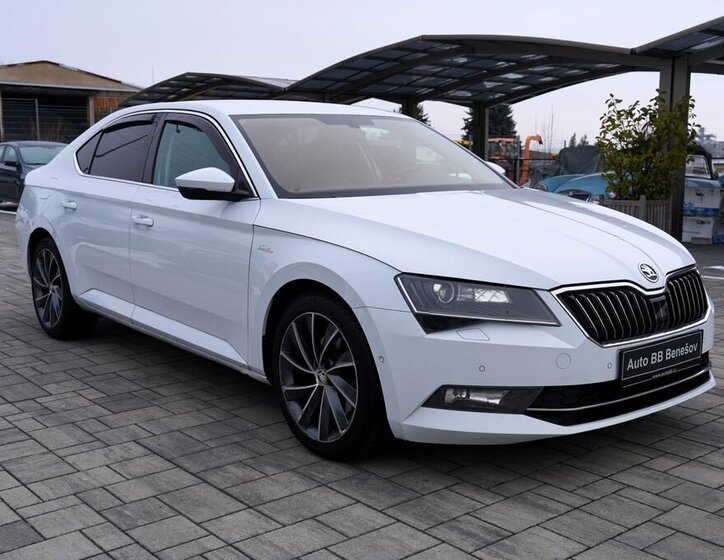Škoda Superb Sedan 2,0 l 140 kw
