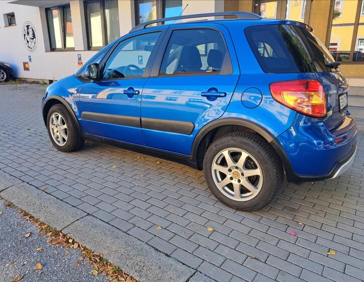 Suzuki SX4 5