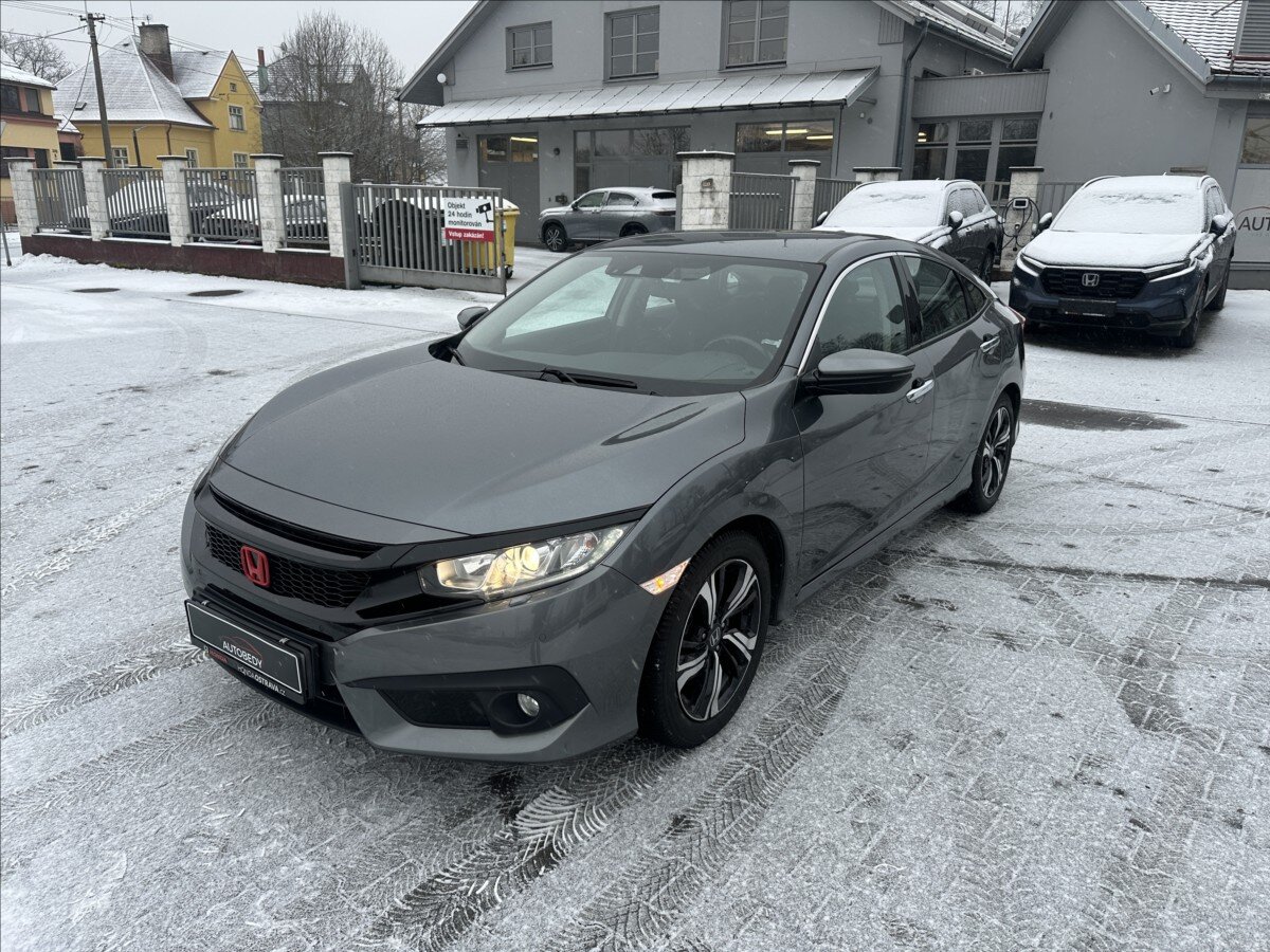 Honda Civic Sedan / Limuzína 1,5 l 134 kw