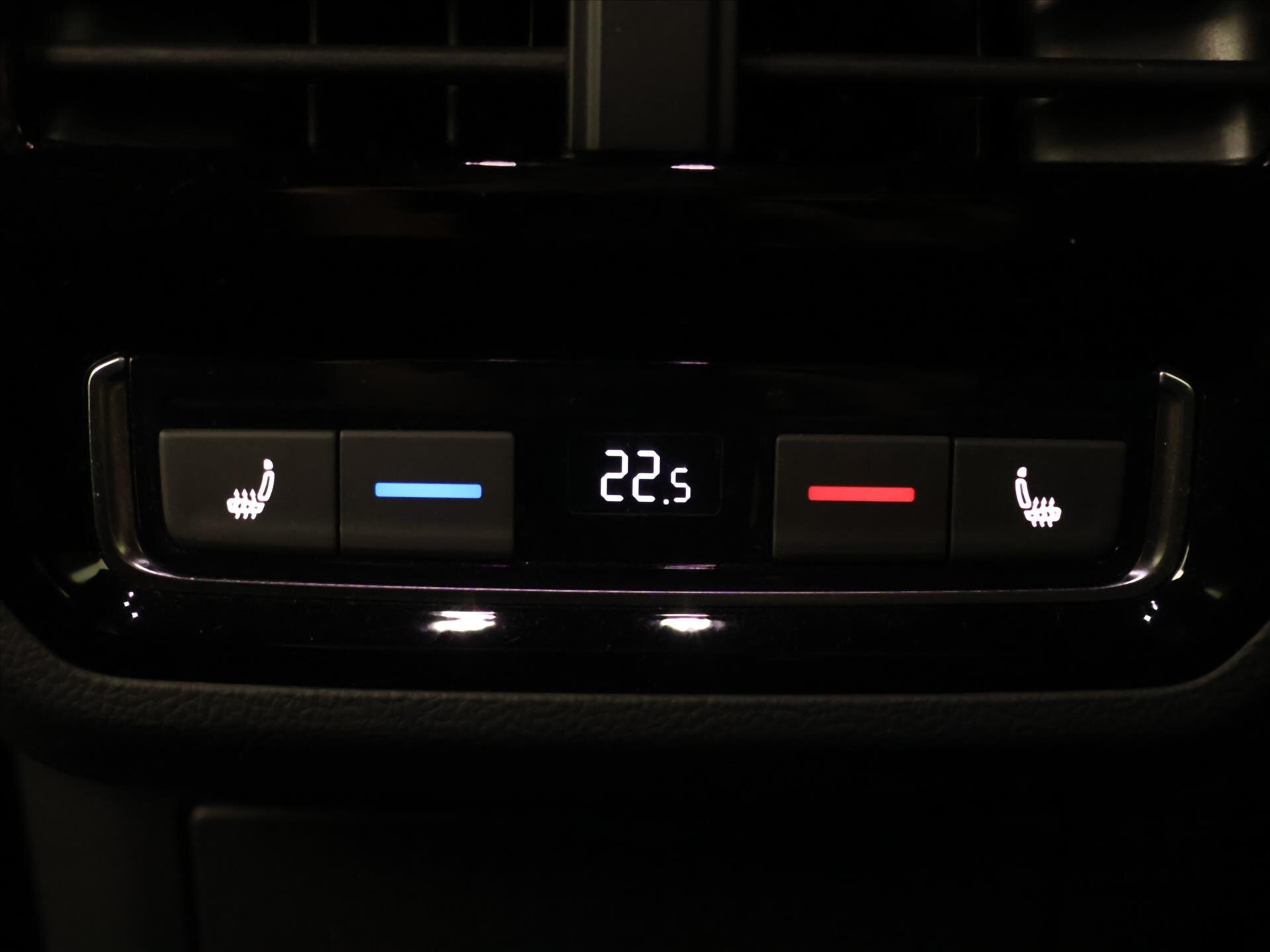 Volkswagen Arteon Kombi 2,0 l 147 kw