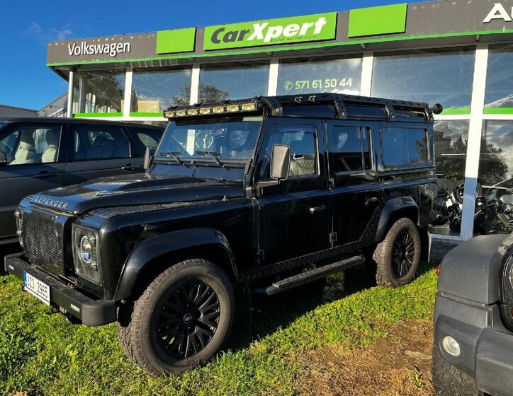 Land Rover Defender SUV / Terénní 2,2 l 90 kw
