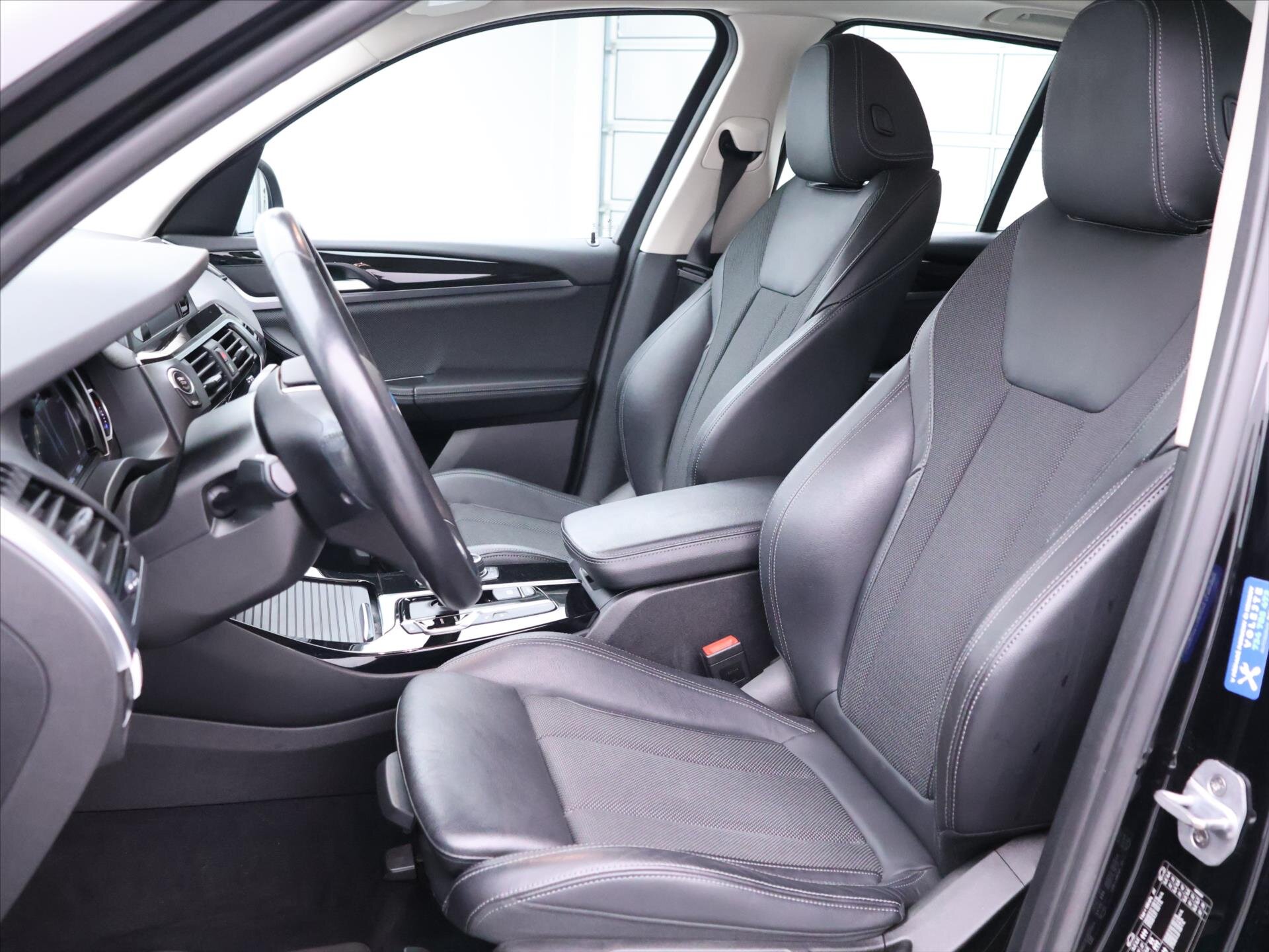 BMW X3 SUV / Terénní 2,0 l 140 kw