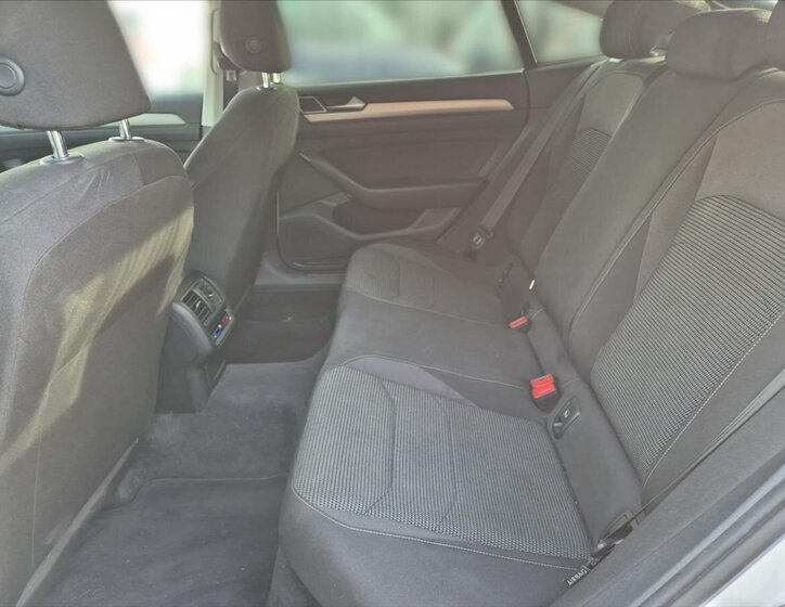 Volkswagen Arteon 10