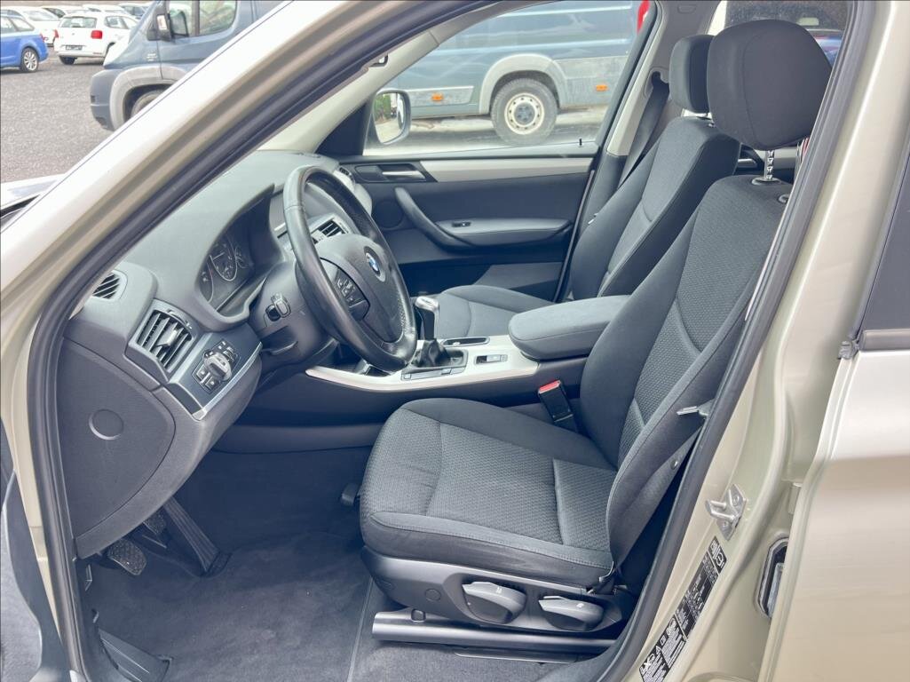 BMW X3 SUV / Terénní 2,0 l 135 kw