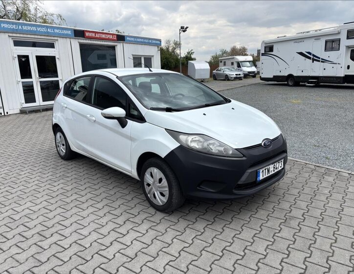 Ford Fiesta Hatchback 1,4 l 51 kw