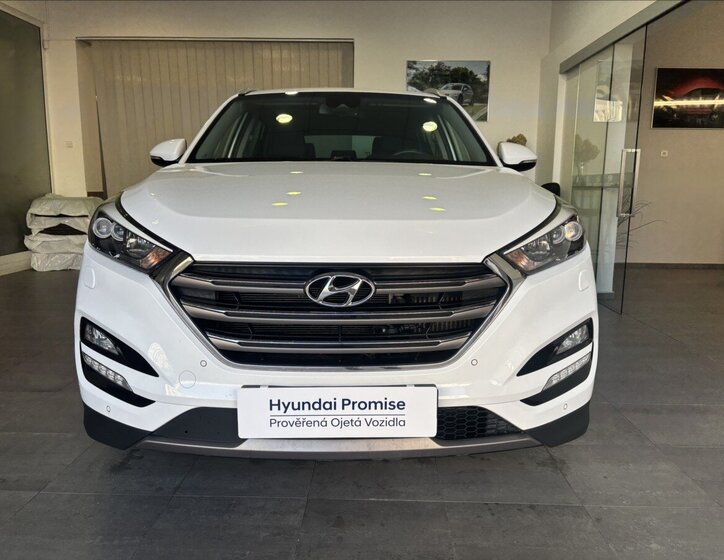 Hyundai Tucson SUV 2,0 l 100 kw