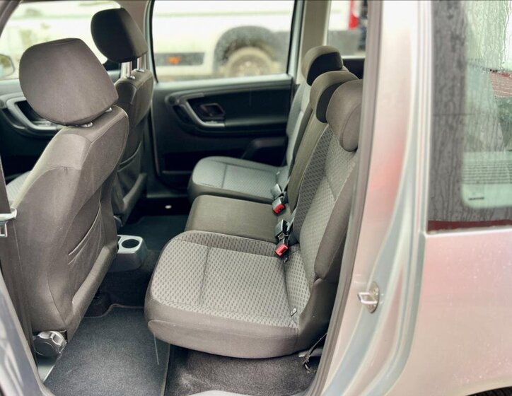 Škoda Roomster MPV 1,2 l 63 kw