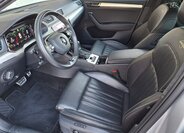 Škoda Superb Sedan 2,0 l 206 kw