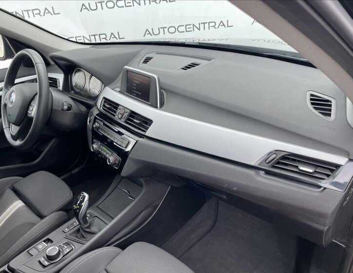 BMW X1 SUV / Terénní 2,0 l 110 kw