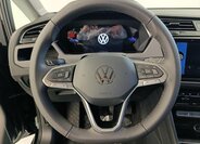 Volkswagen Touran MPV 1,5 l 110 kw