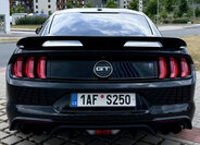 Ford Mustang 5