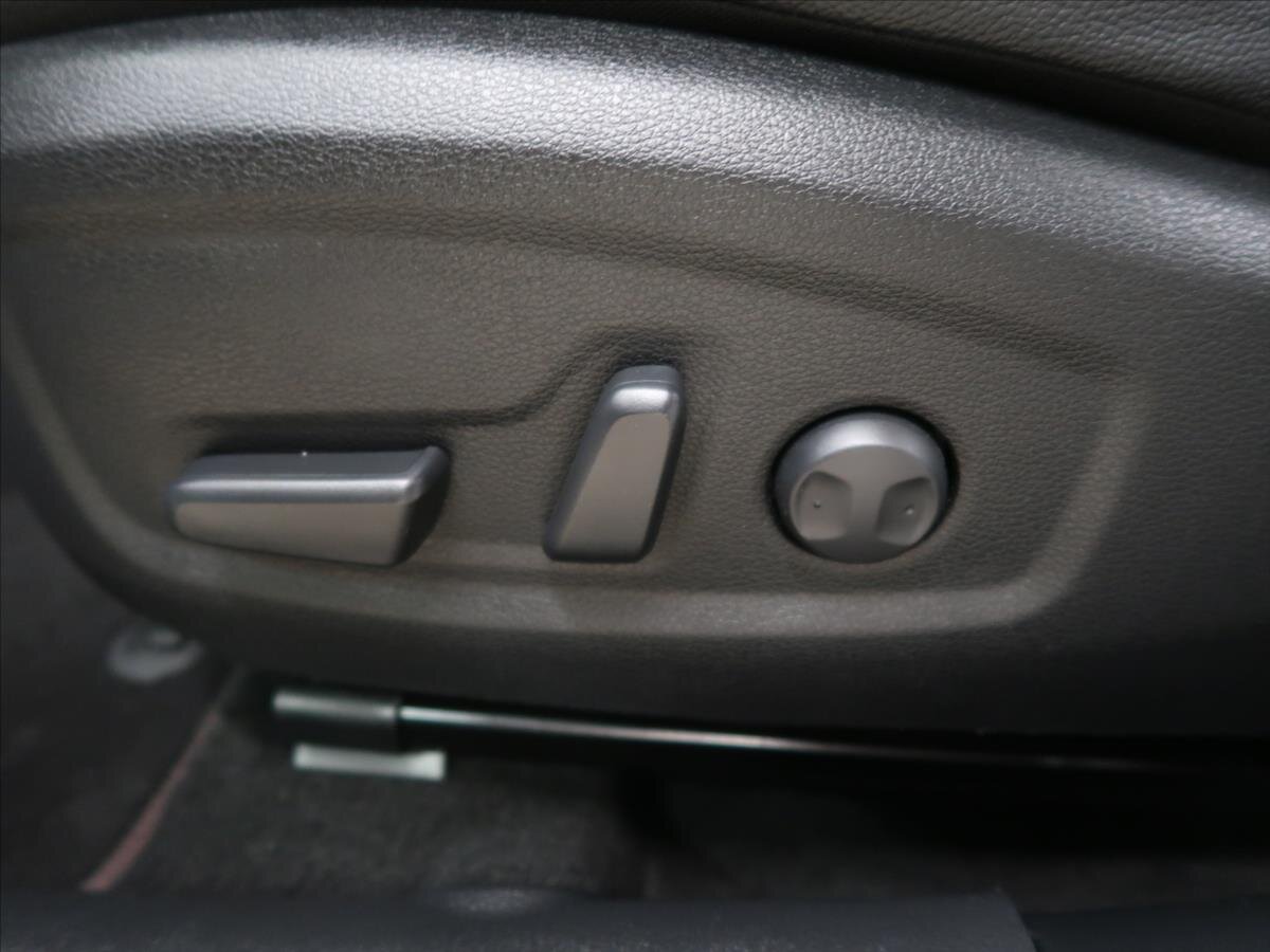 KIA ProCeed Kombi 1,6 l 150 kw