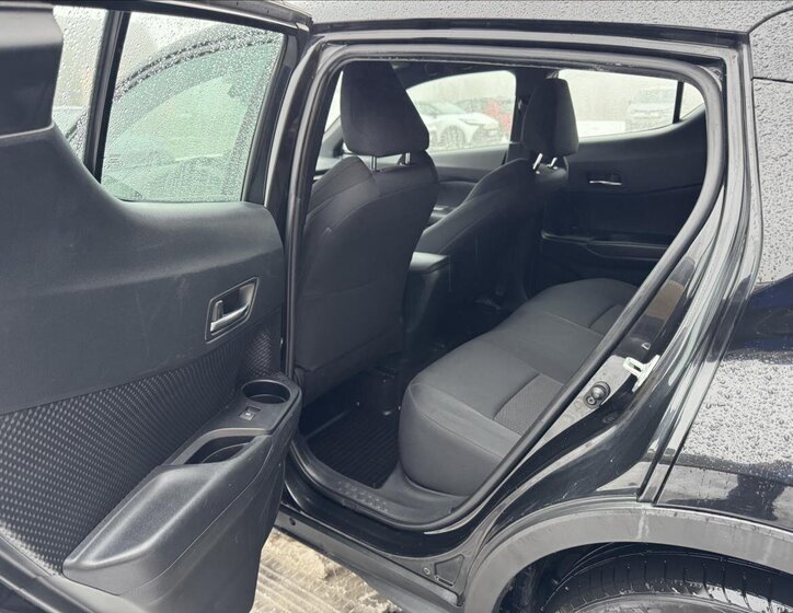 Toyota C-HR Hatchback 1,2 l 85 kw