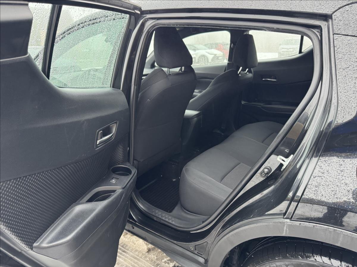 Toyota C-HR Hatchback 1,2 l 85 kw