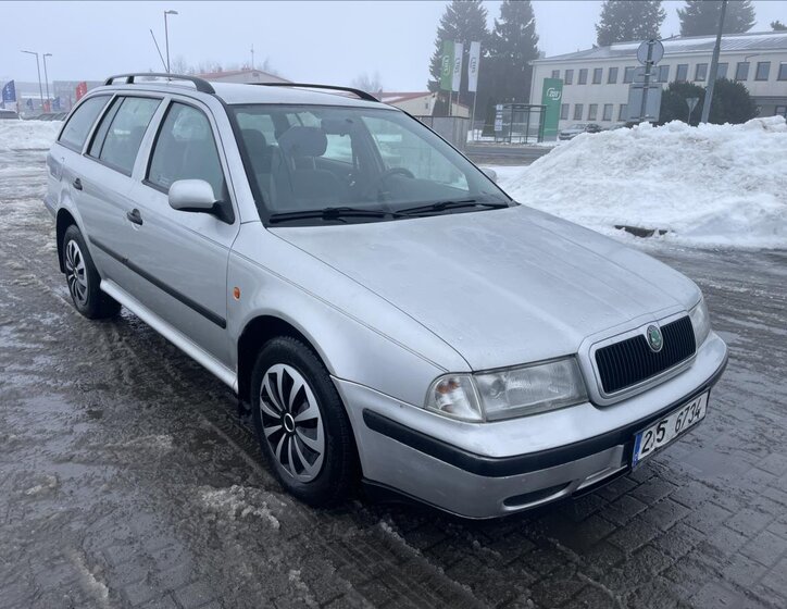 Škoda Octavia Kombi 1,9 l 66 kw