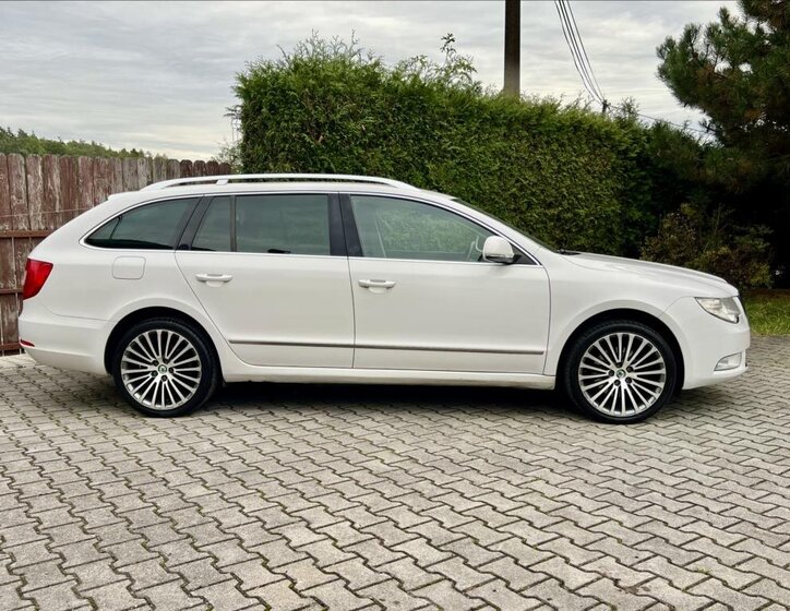 Škoda Superb 6