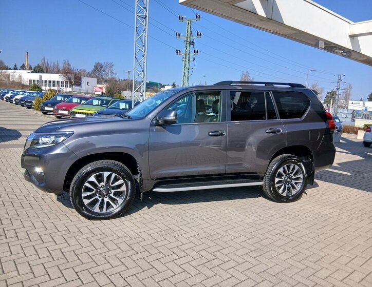 Toyota Land Cruiser SUV / Terénní 2,8 l 150 kw