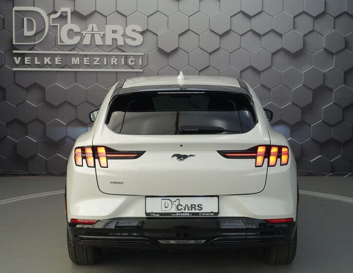 Ford Mustang Mach-E 3