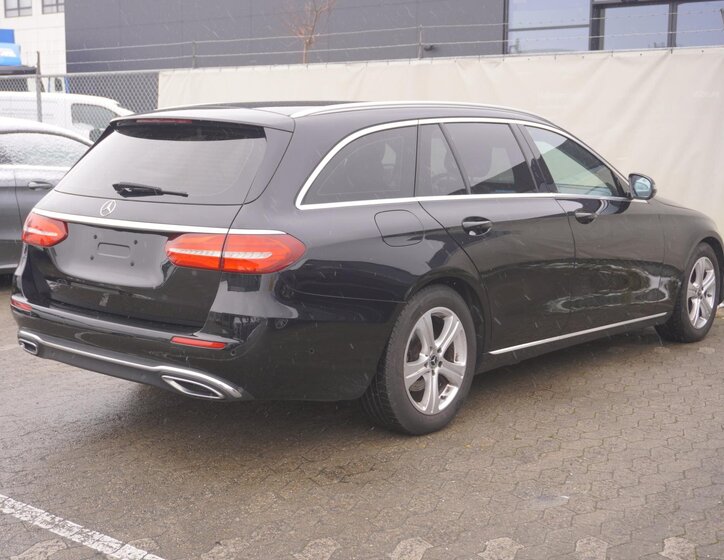 Mercedes-Benz Třídy E Kombi 2,0 l 143 kw