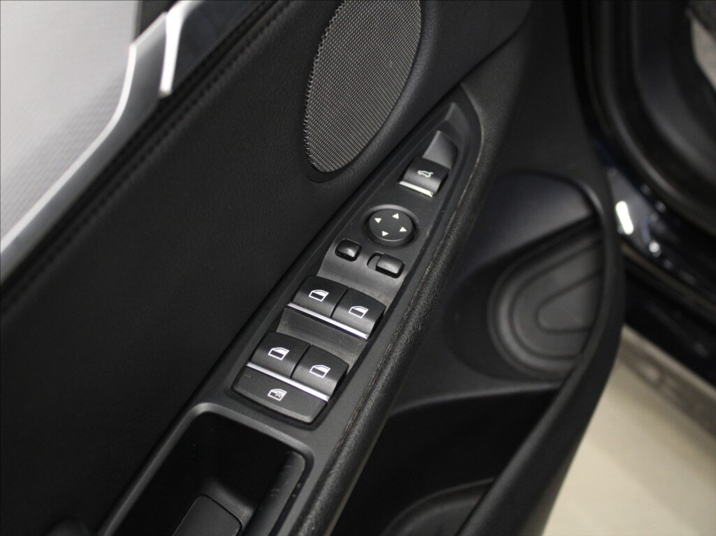 BMW X5 SUV 3,0 l 280 kw