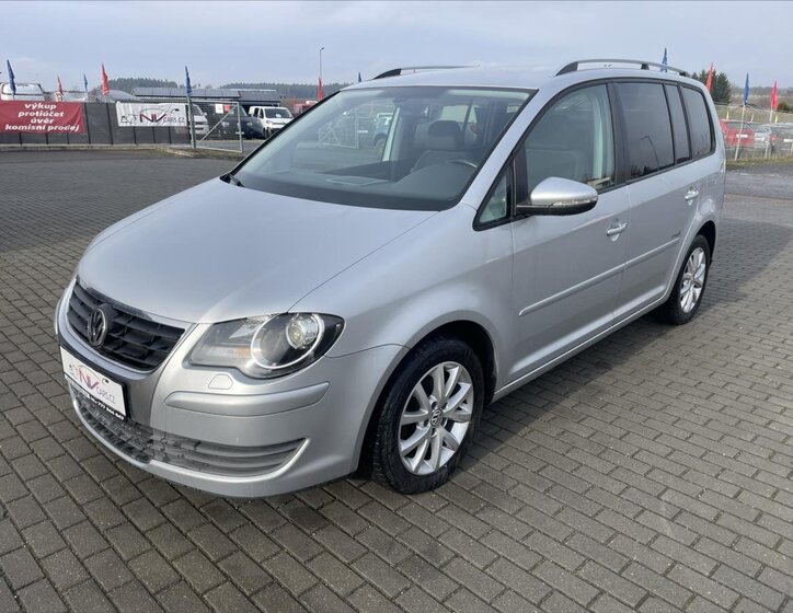 Volkswagen Touran 32