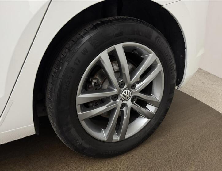 Volkswagen Touran 46