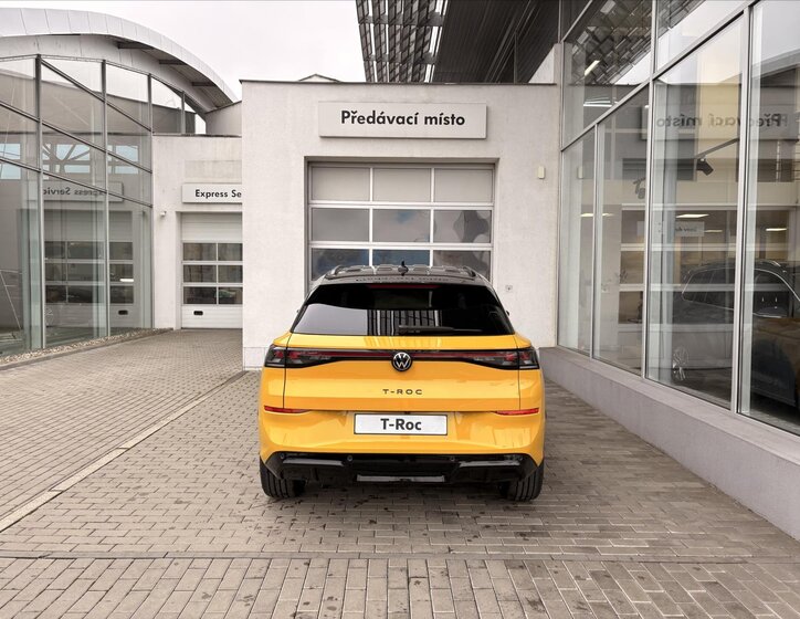 Volkswagen T-Roc SUV / Terénní 1,5 l 110 kw