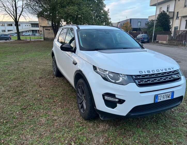 Land Rover Discovery Sport 2