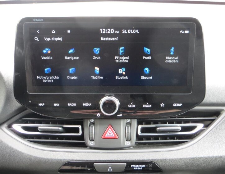 Hyundai i30 Kombi 998,0 88 kw