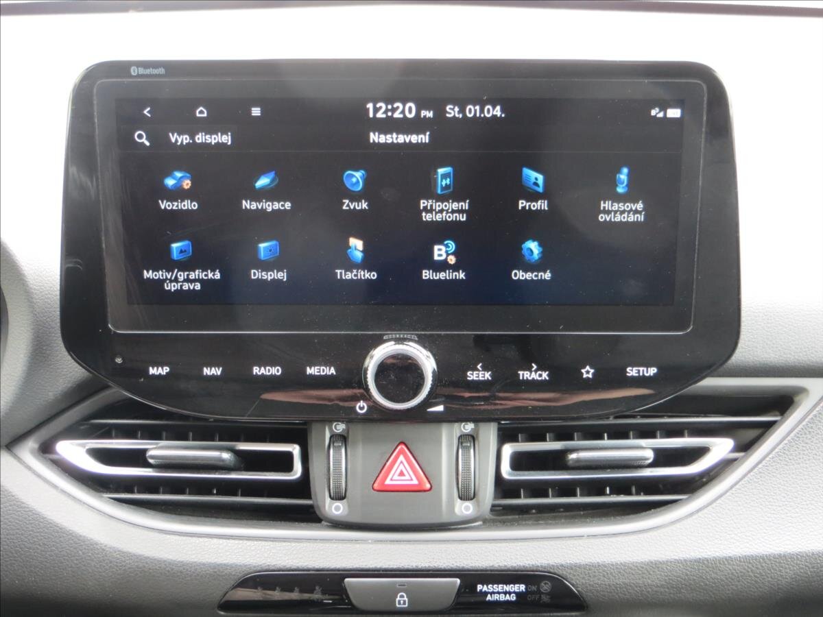 Hyundai i30 Kombi 998,0 88 kw