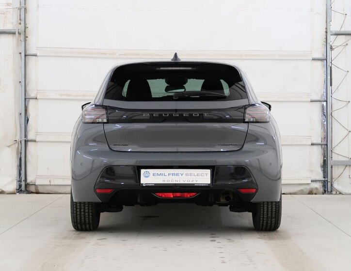 Peugeot 208 Hatchback 1,2 l 74 kw