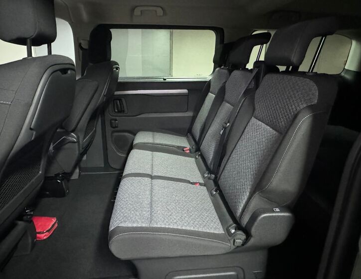 Toyota ProAce Verso 10