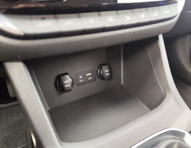 Hyundai i30 Liftback 1,4 l 103 kw