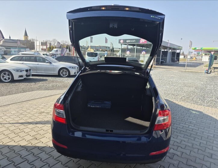 Škoda Octavia Sedan / Limuzína 1,4 l 81 kw