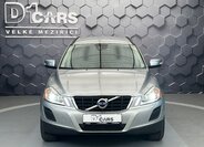 Volvo XC60 SUV / Terénní 2,0 l 120 kw