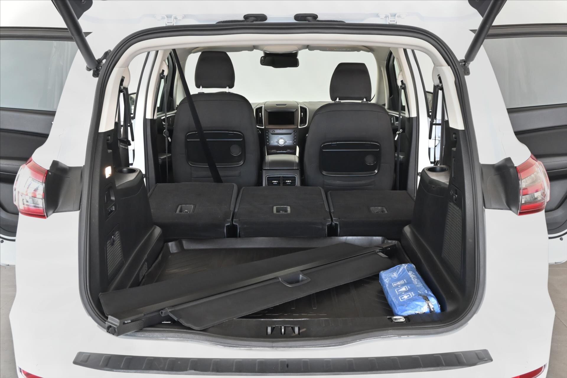 Ford S-MAX MPV 2,0 l 140 kw