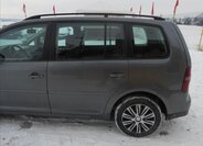 Volkswagen Touran MPV 2,0 l 103 kw