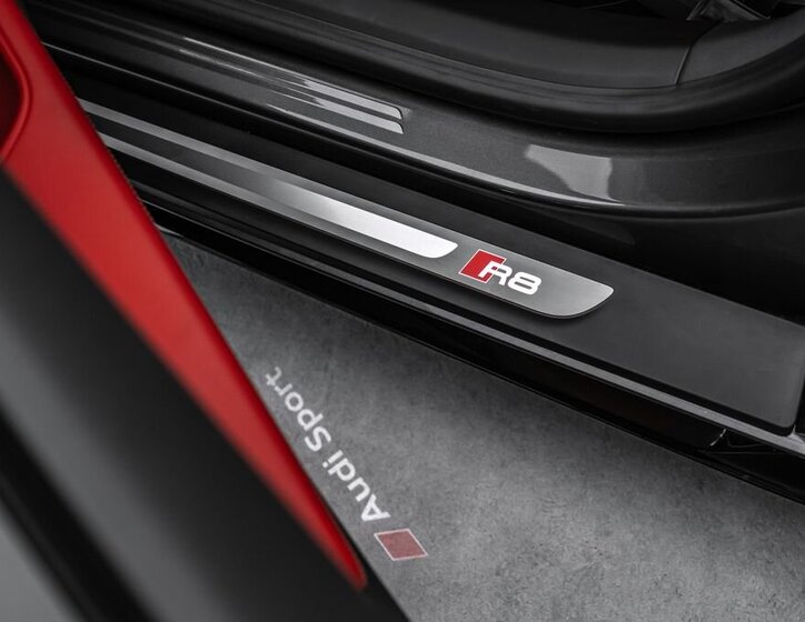 Audi R8 Kupé 5,2 l 419 kw