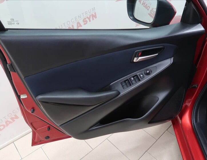 Mazda 2 Hatchback 1,5 l 66 kw