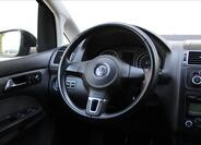 Volkswagen Touran 24