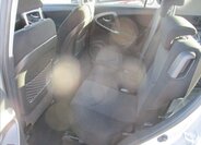 Toyota RAV4 SUV 2,2 l 100 kw