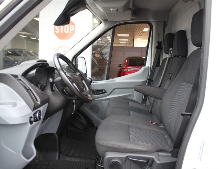 Ford Transit 6