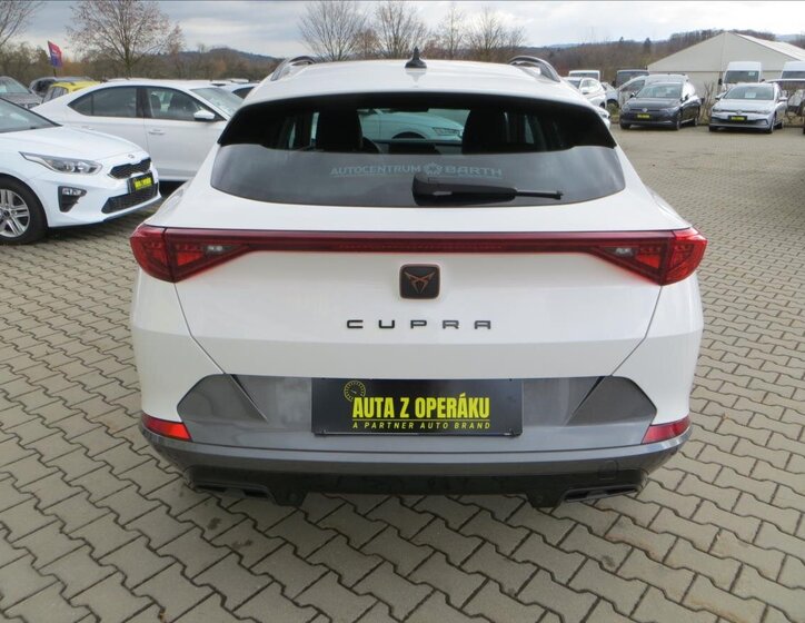 Cupra Formentor SUV / Terénní 1,5 l 110 kw