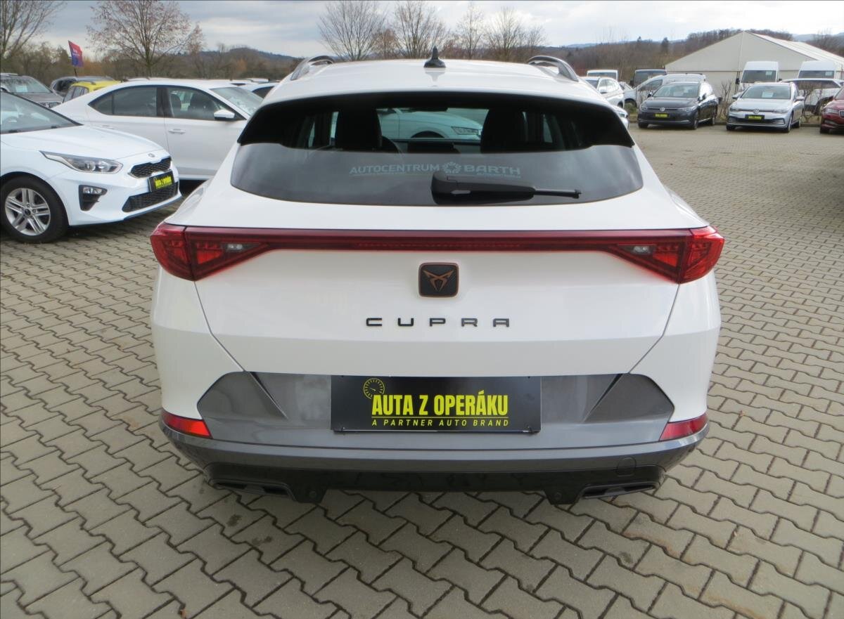 Cupra Formentor SUV / Terénní 1,5 l 110 kw