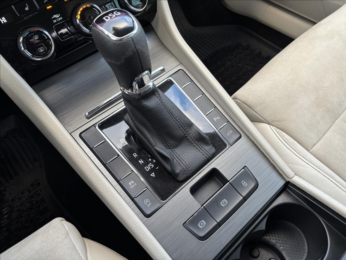 Škoda Superb Kombi 2,0 l 110 kw