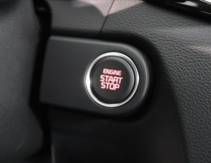 KIA XCeed CUV / Crossover 1,5 l 103 kw