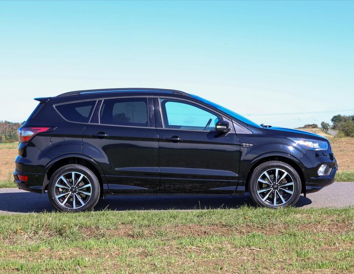 Ford Kuga 8
